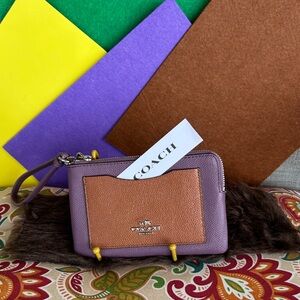COACH Authentic Zipper Wristlet Pouch - Unisex